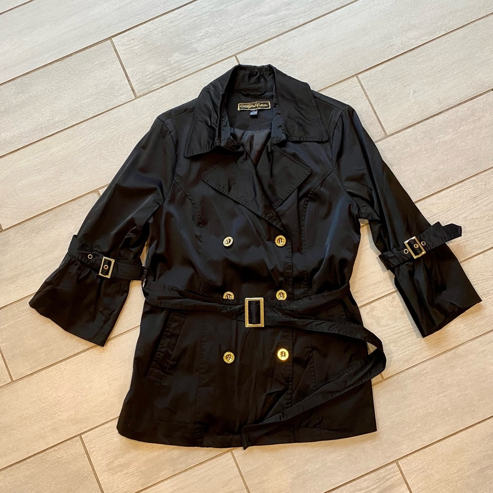South Dale Collection women’s black XL (fits more like a L) fashion jacket.